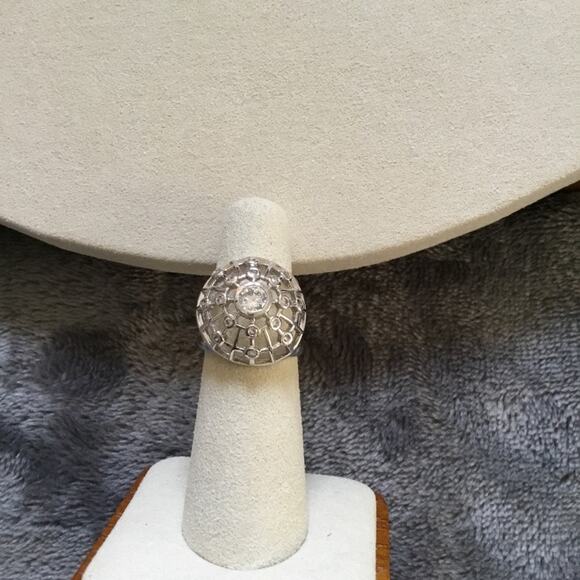 Sterling Silver Unique Round Crystal Ring - Picture 1 of 8